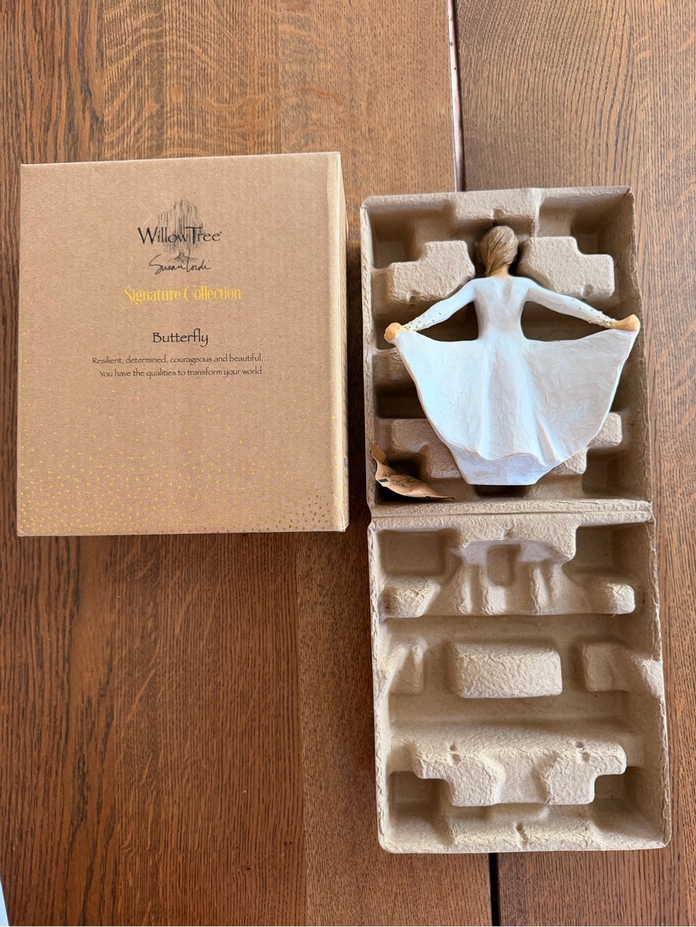 Willow Tree Collectible Butterfly Figurine, New in Box - Picture 5 of 7